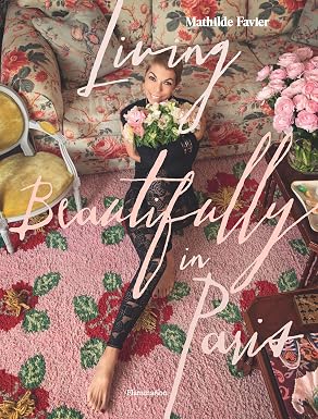 FLAMMARION Living Beautifully in Paris
